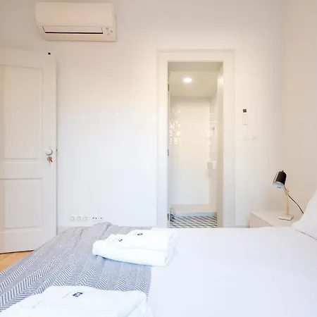 Apartment Premium On Augusta Street *